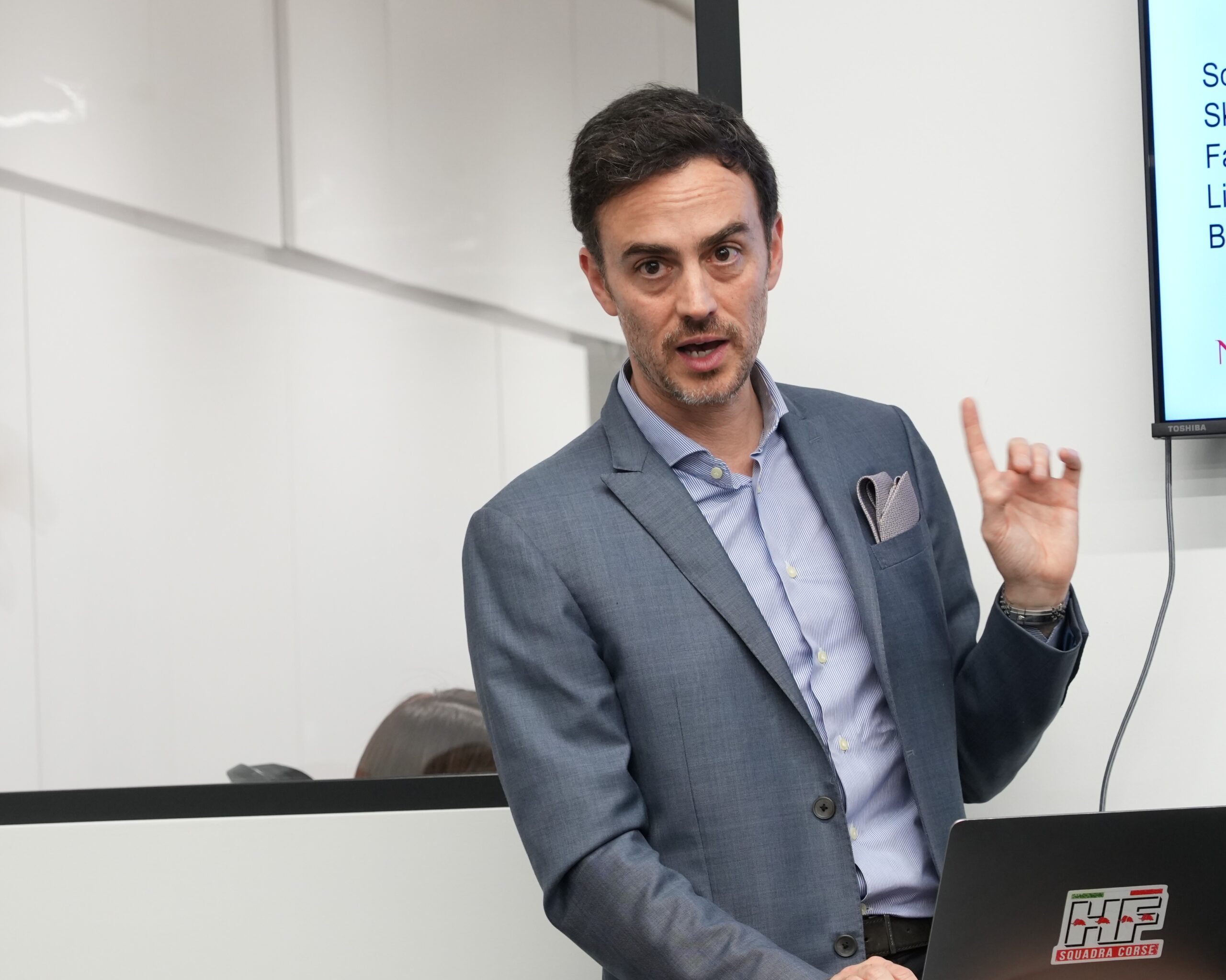 Interview with Dr. Luciano Lanfranchi, NEAUVIA® Global KOL: The Appeal of an Innovative Hyaluronic Acid Filler Leading Global Aesthetic Trends