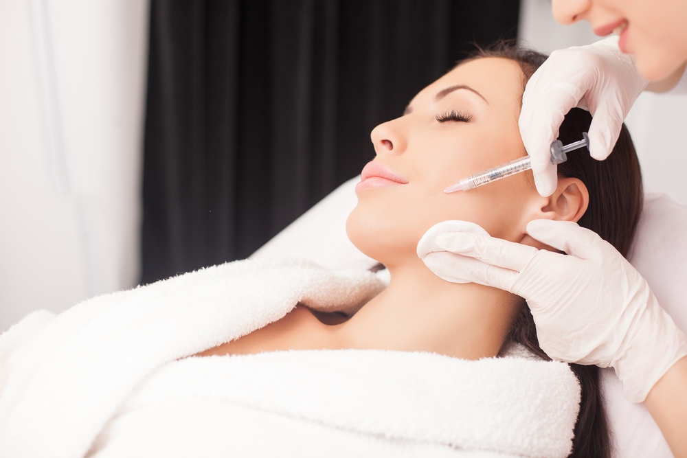 Best Non-Surgical Facial Treatments in Tokyo for Foreigners: Expert Guide and English-Friendly Care