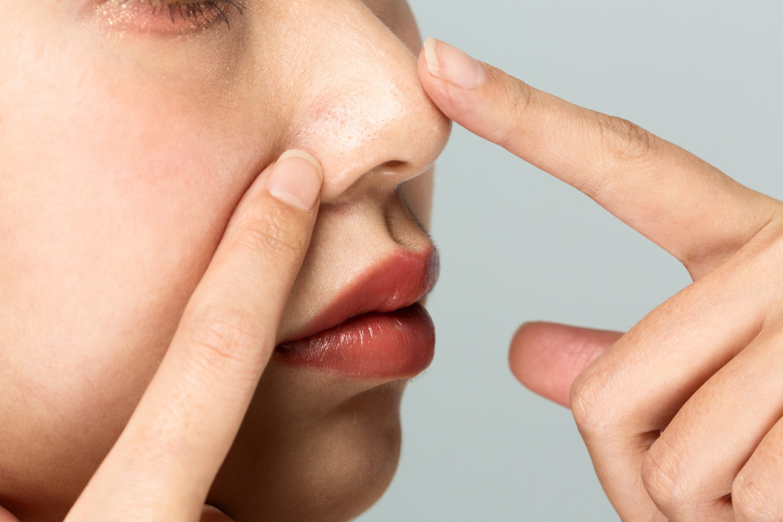 Beautiful skin, but with slightly visible pores.
