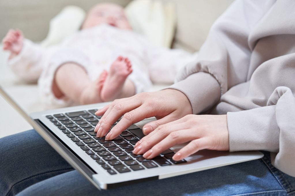 PC　再生医療×薄毛：女性の「FAGA治療」進化中 「まさか自分が」から始まる、30代女性の薄毛治療白書。 ―育毛サロンより効果的な、医療の選択肢とは？｜NERO DOCTOR / BEAUTY（美容医療）