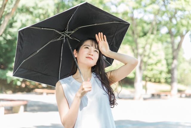 ブルドッグ顔って何?老け顔から卒業するための方法とは