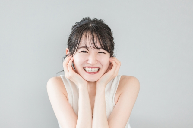 切らない小鼻縮小すると笑えないって本当?不安の原因と後悔しないための対策を徹底解説