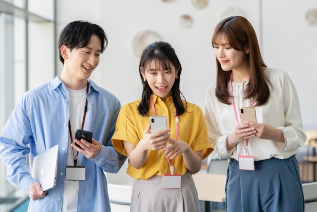 SNS　日本の美容医療はなぜ遅れてる？“整形＝悪”の空気と価値観の壁｜NERO DOCTOR / BEAUTY（美容医療）