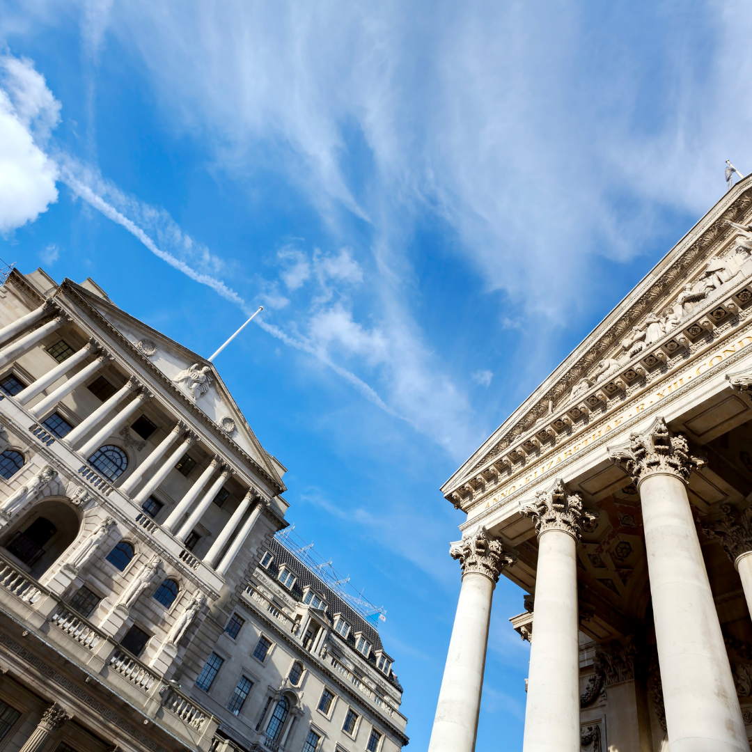 「偽造ボトックス販売者に最長2年の懲役刑」— 英国MHRAが無認可製品の流通を一斉摘発、制度改革も加速