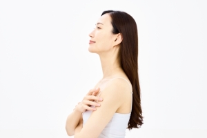 バストアップとは?セルフケア・治療・選び方を正しい知識で解説!