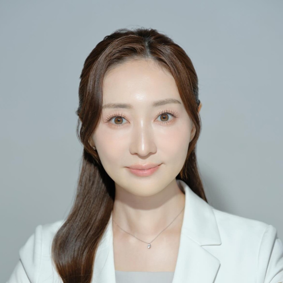 BIANCA CLINIC 葉山先生