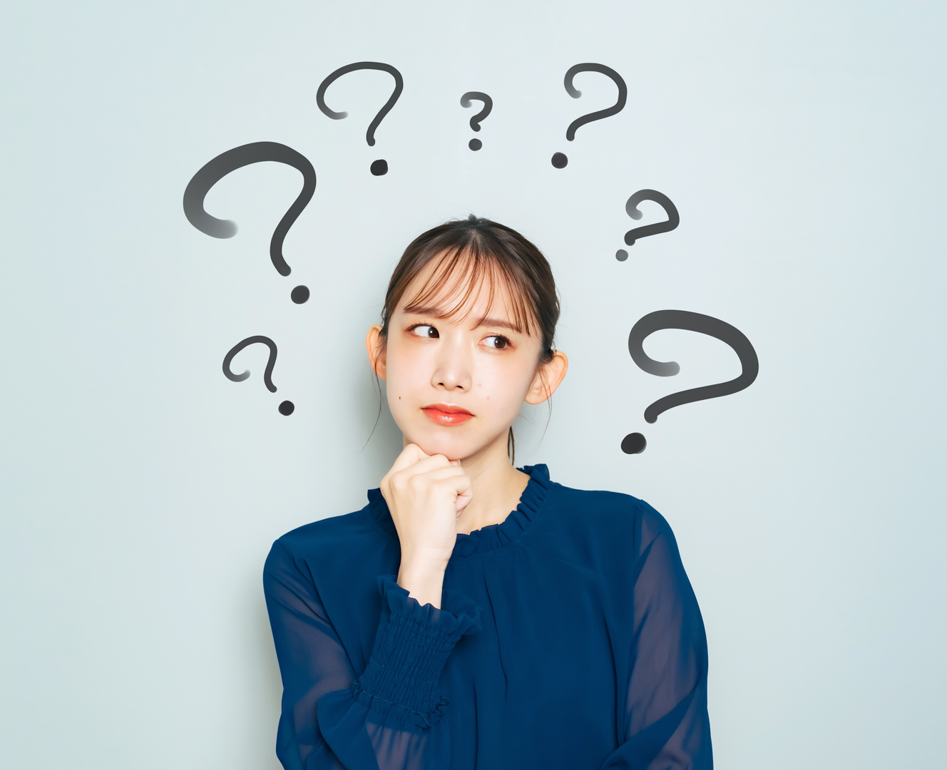 疑問　女性　SNSで物議！PN・PDRN製剤の違いとは？注入用製剤と「成分は同じ」と言われても？｜NERO DOCTOR / BEAUTY（美容医療）