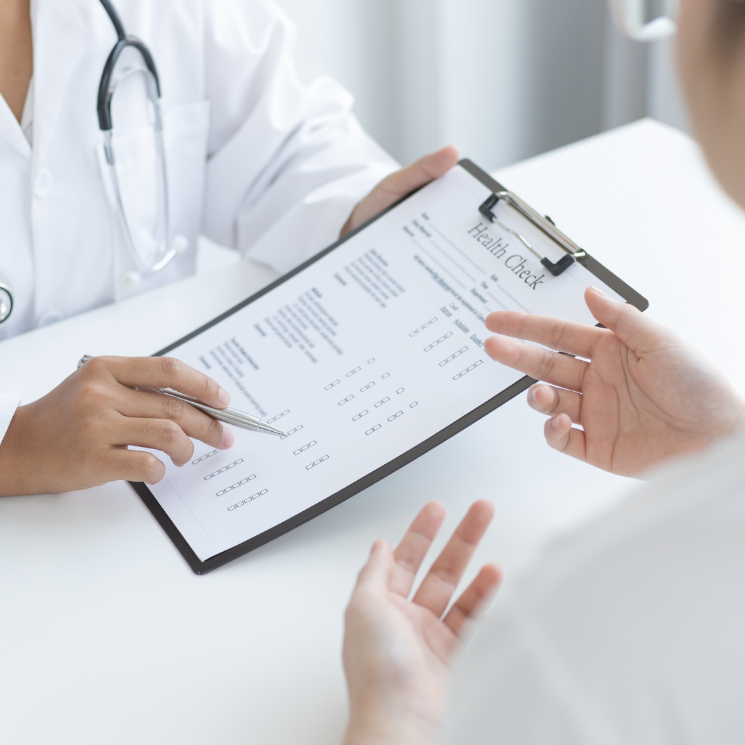 【噂を検証】ジュベルックはしこり化しやすいってホント?正しい情報の見極め方をチェック|NERO DOCTOR / BEAUTY(美容医療)