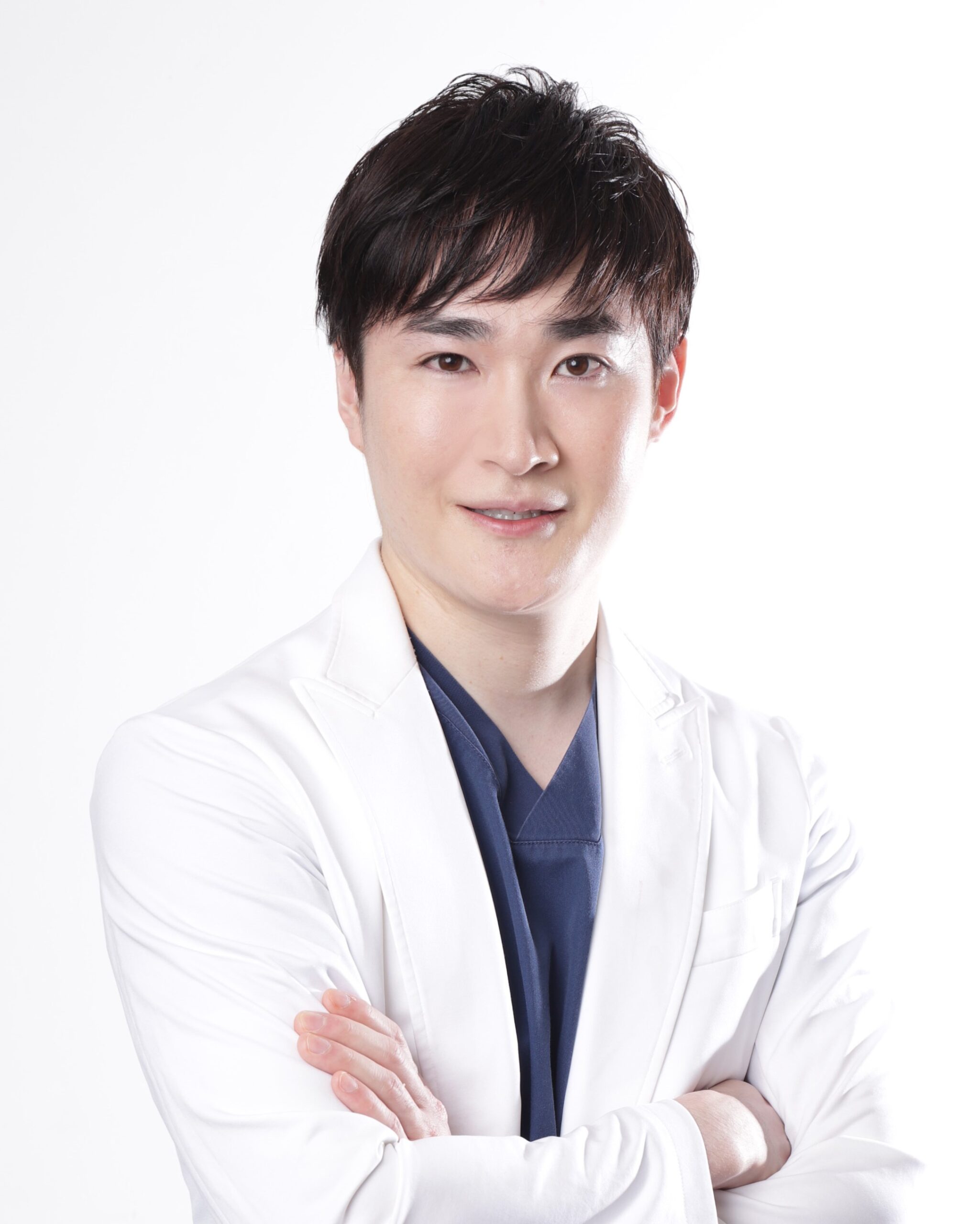 「キャダバー」ってなに?技術を極めた医師たちが、キャダバーにどんなことを学んだか。倫理ある学びの場としてのキャダバーを考える|NERO DOCTOR / BEAUTY(美容医療)