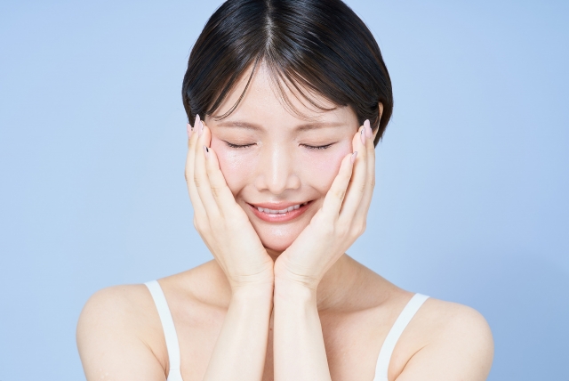 テオシアルとは？持続するなじみやすいヒアルロン酸フィラーの特徴