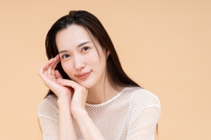 脂肪注入を顔にしたら｜ダウンタイム・メイク再開までの経過スケジュール