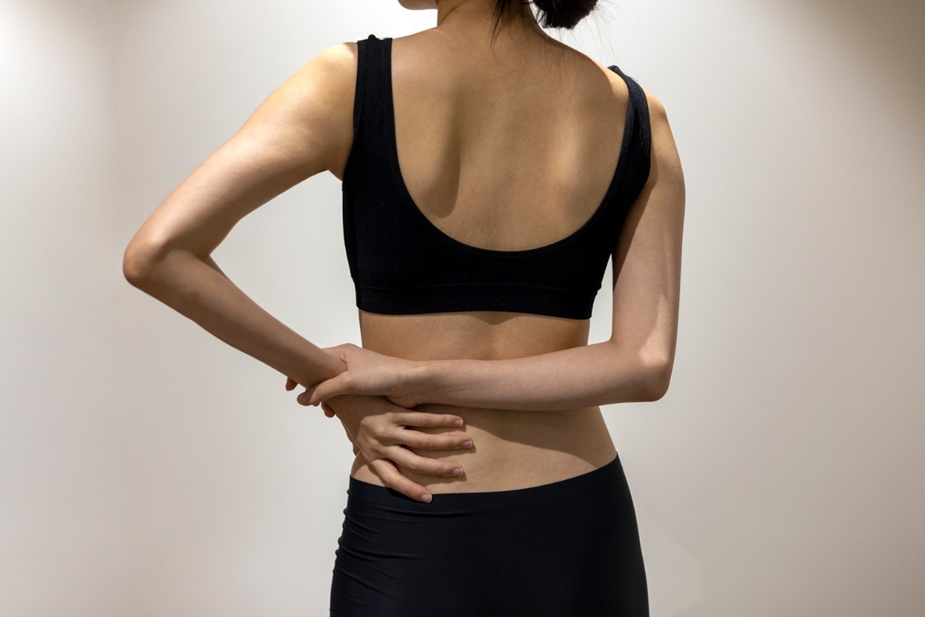 “ガスケ”アプローチとは？フランス発・呼吸と姿勢で整える産後の骨盤底筋ケアの新常識｜NERO DOCTOR / BEAUTY（美容医療）