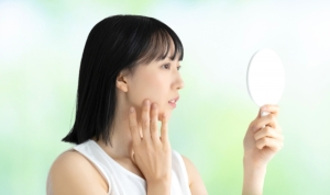 鼻プロテーゼと老後｜長期経過で起こり得るリスクとメンテナンス