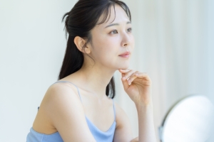 自然癒着法のデメリットまとめ！向かないのは？他の二重術との違いも