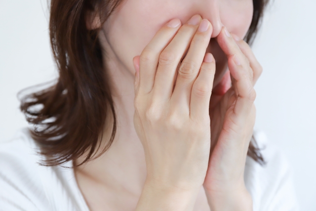にんにく鼻の芸能人が気になる人へ｜“似合う鼻”の考え方と整形検討の注意点