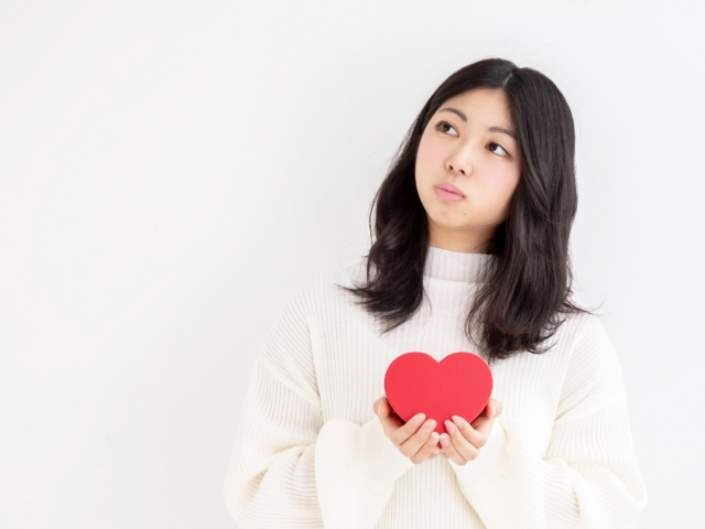 二重整形を彼氏にカミングアウト｜上手な伝え方と心構えを徹底解説｜NERO DOCTOR / BEAUTY（美容医療）