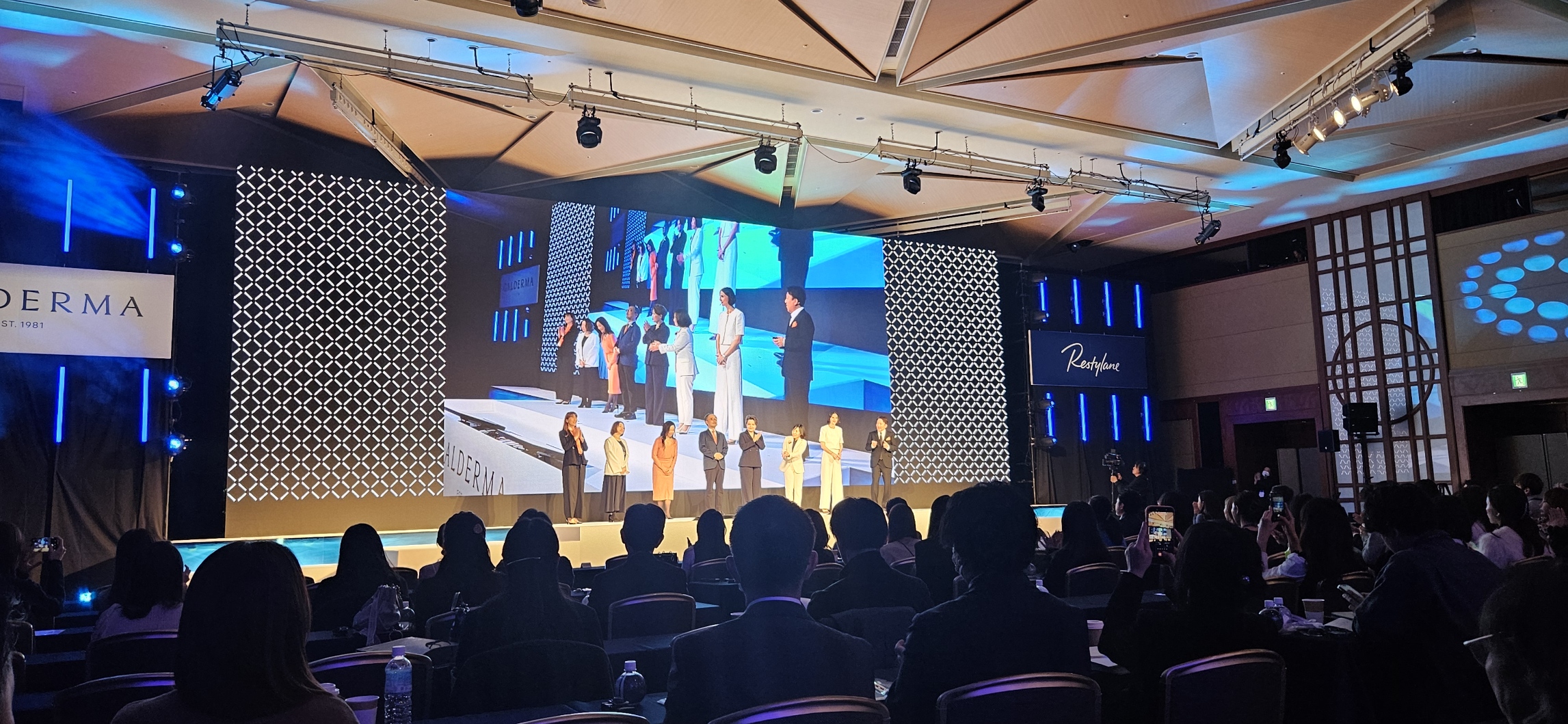 【NERO潜入レポ｜レスチレン】 ガルデルマ なぜ自然に見える人とそうじゃない人がいるのか —— ヒアルロン酸をめぐり医師たちが議論した“顔の読み方”