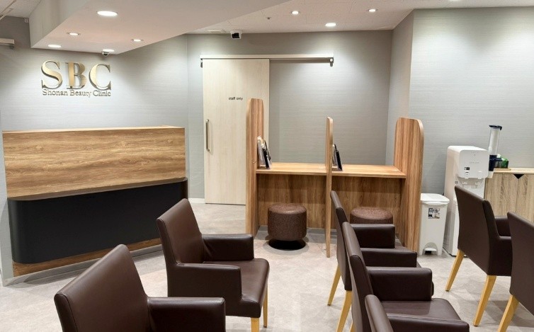 シミ取りを新宿で!ダウンタイムやクリニック10選をチェック|NERO美容医療