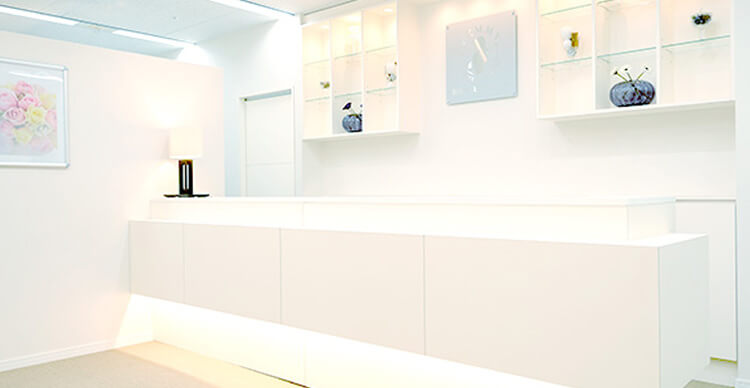 顔脱毛は医療機関で！大阪で顔医療脱毛が受けられるクリニック8選｜NERO美容医療