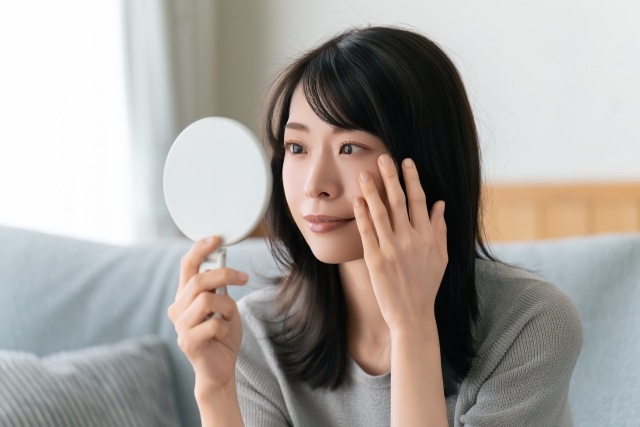 輪郭3点の施術後、老後はどうなる？将来のたるみや変化を解説