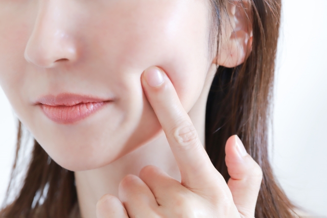 肌育注射とは？スキンブースターの種類・選び方・ダウンタイムを解説