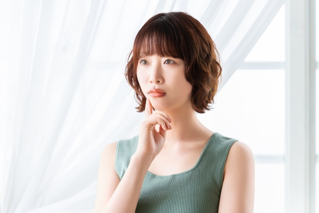 びらびらが黒い原因と対策方法を医学的に解説|NERO DOCTOR / BEAUTY(美容医療)