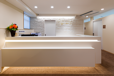 エラボトックスを京都で受けるならどこが良い?クリニック10選と施術の基礎知識|NERO DOCTOR / BEAUTY(美容医療)