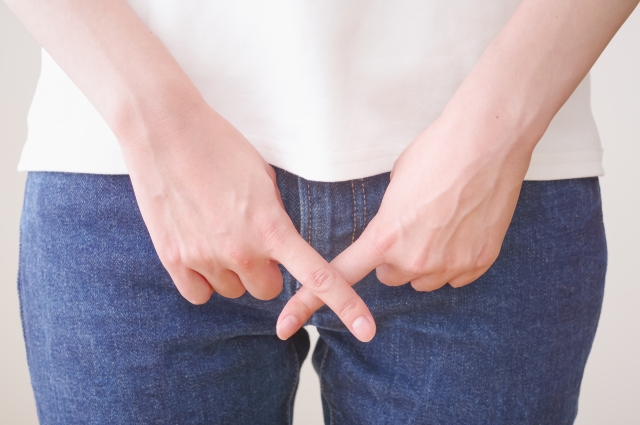 小陰唇肥大はなぜ起こる？原因と正常範囲を解説｜NERO DOCTOR / BEAUTY（美容医療）