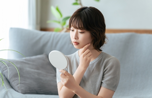 肝斑のレーザー治療で失敗したと感じる理由｜悪化・白抜けが起こる原因と正しい対処法