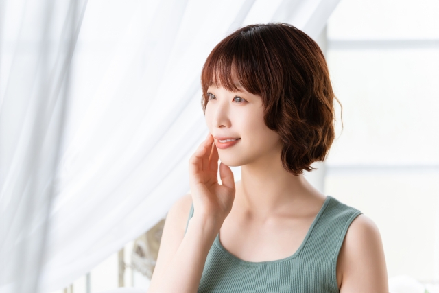 小顔注射とは？筋肉縮小・脂肪溶解の違いと効果｜NERO DOCTOR / BEAUTY（美容医療）