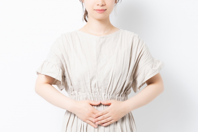 膣の潤いは取り戻せる？原因とセルフケア・美容医療による対策を解説