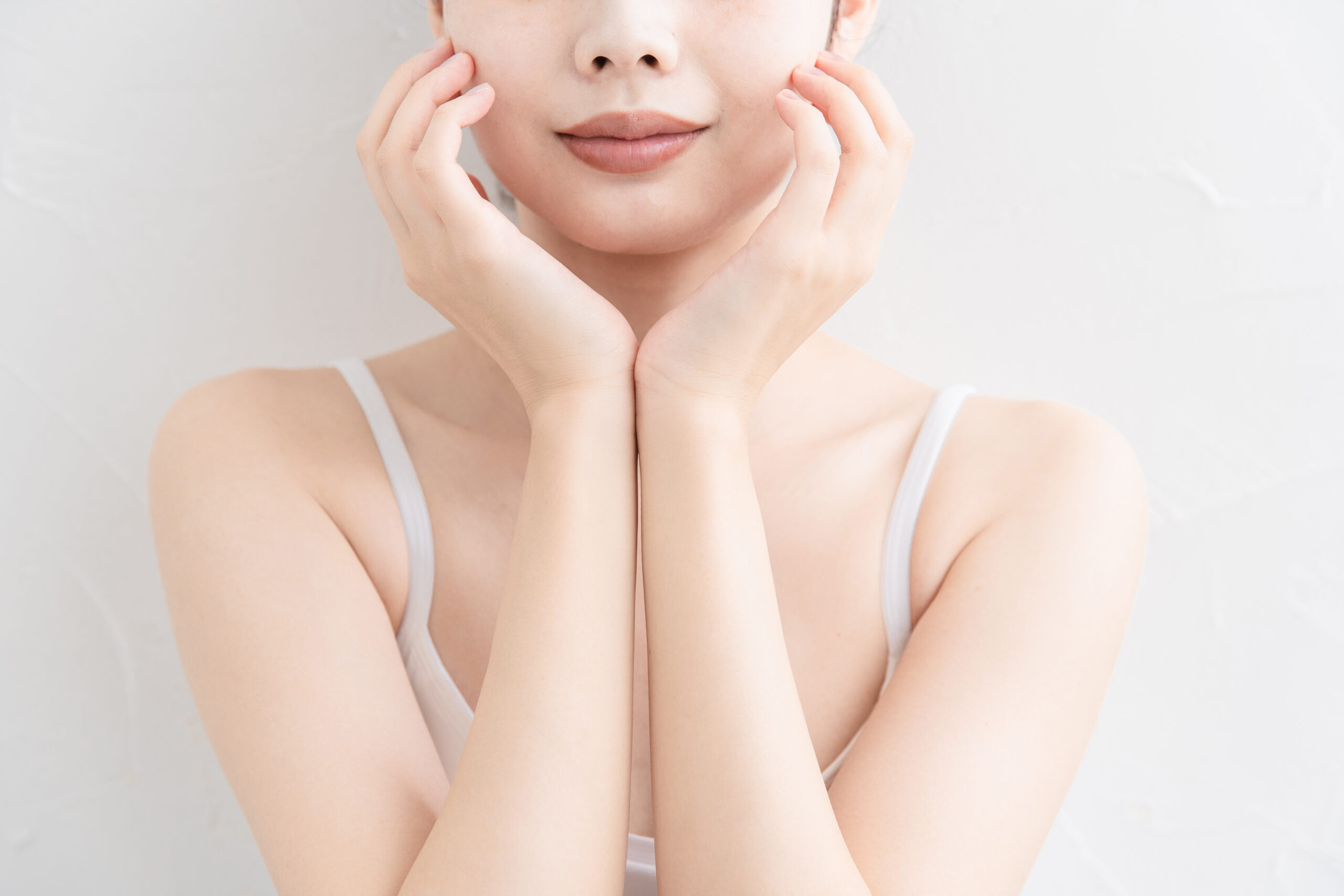 フラクショナルCO2レーザーとは？効果・経過・ダウンタイムを徹底解説｜ニキビ痕・毛穴・傷痕治療に選ばれる理由｜NERO DOCTOR / BEAUTY（美容医療）