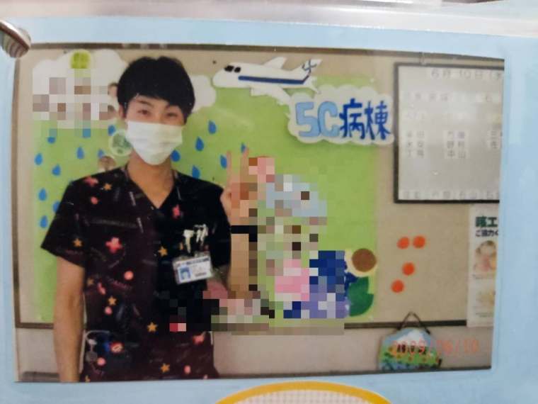 安達健一 — 看護師時代 病棟にて